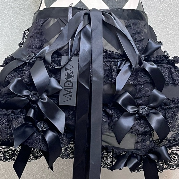 Dolls Kill Black Lace baroque Mini ruffle Skirt - Picture 6 of 10